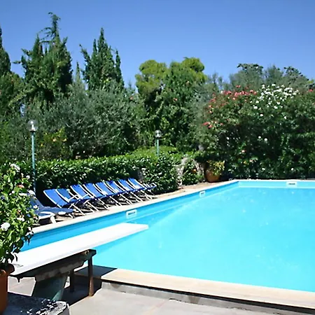 Hotell Tommi's Capri